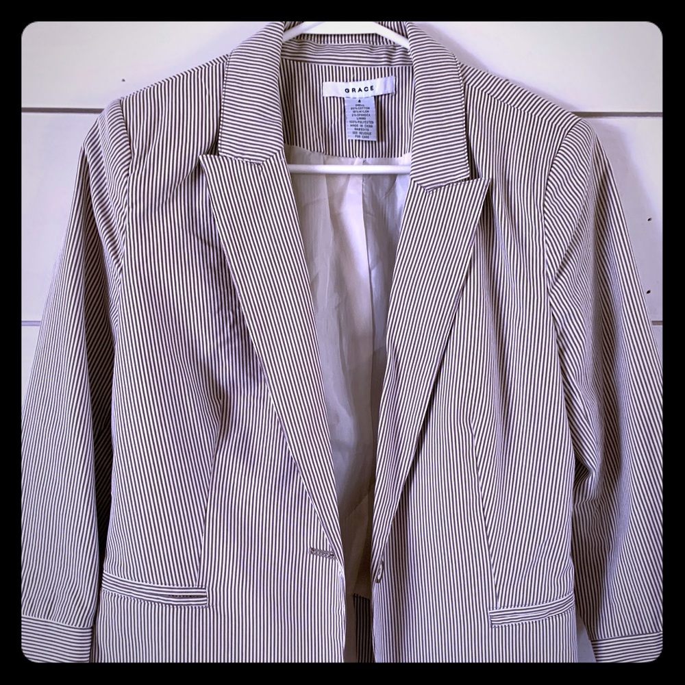 Jacket - Picture 1 of 2